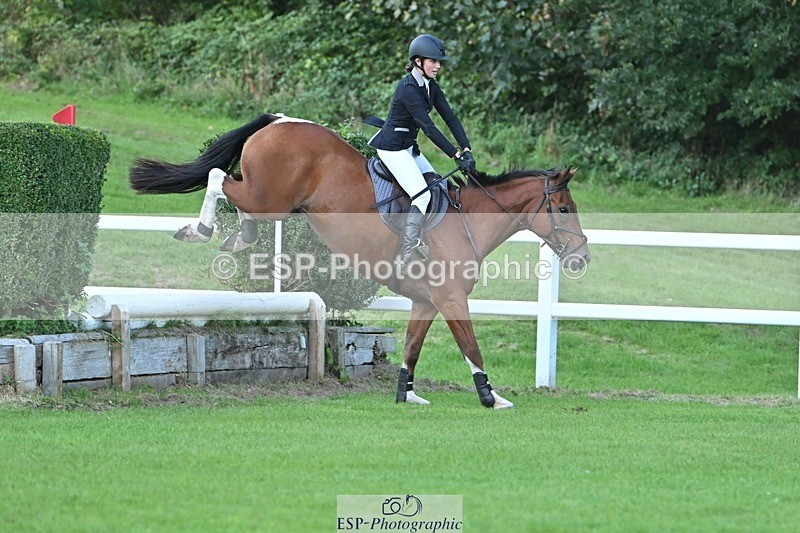 230909-181550-08031 - Cls 14 Snr 1m Derby