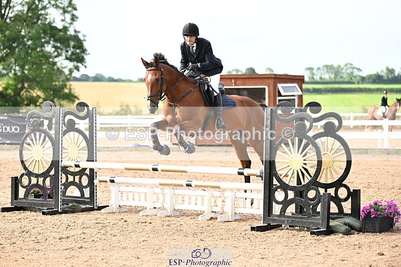 240802A-090847-03314 - Cls 21 A&B Brit Nov & 90cm Open