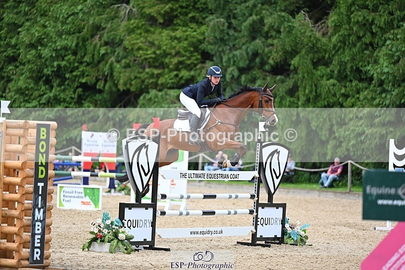 240525-153930-17838 - 531-KUNO_SMH-Isabel_White