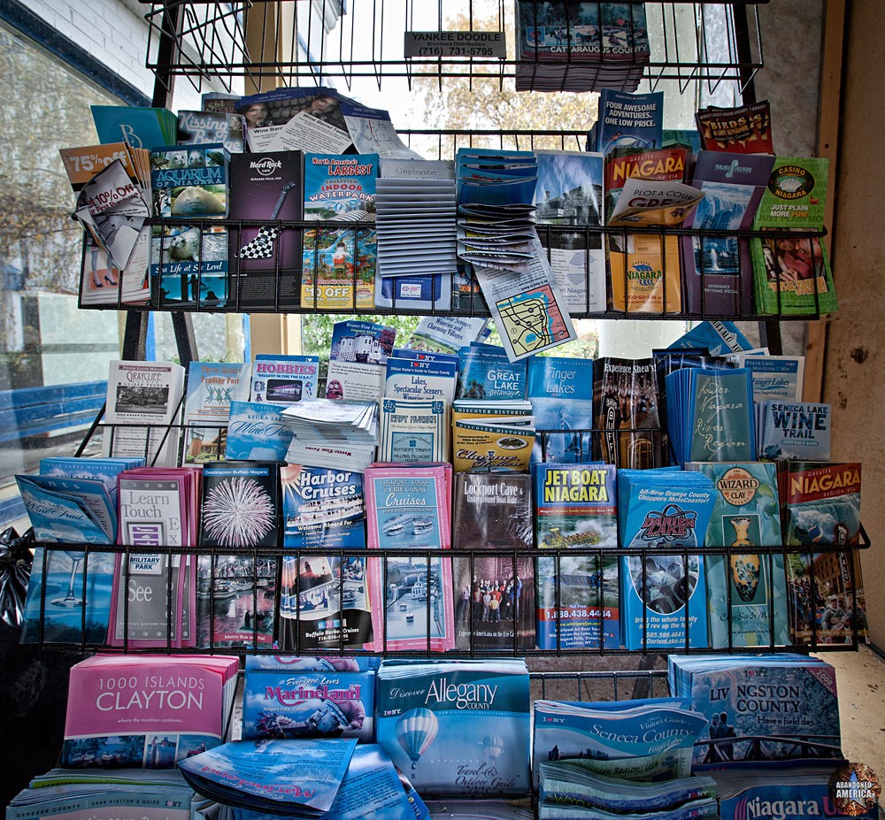 Tourist pamphlets, Fallside Hotel (Niagara Falls, NY) | Abandoned America