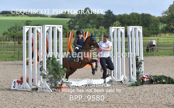 BPP_9580 - CLASS 1 SAT Derby Show Jumping 20CM,