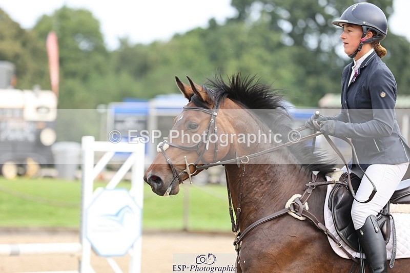 240817-092427-00248 - 02A Snr Brit Nov