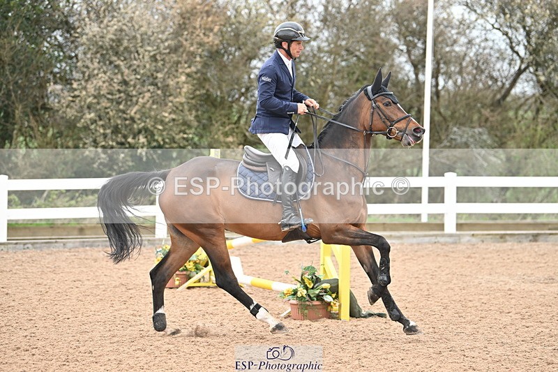 240406A-150016-04073 - Cls 15 Foxhunter