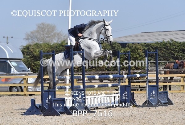 BPP_7516 - CLASS 5 Senior Newcomers/ 1.10m Open