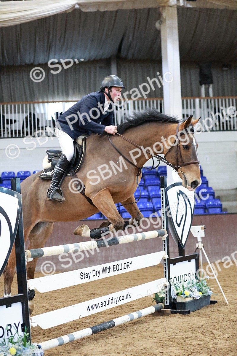 SJMB0146 - Class 4 - Senior Newcomers 1.10m