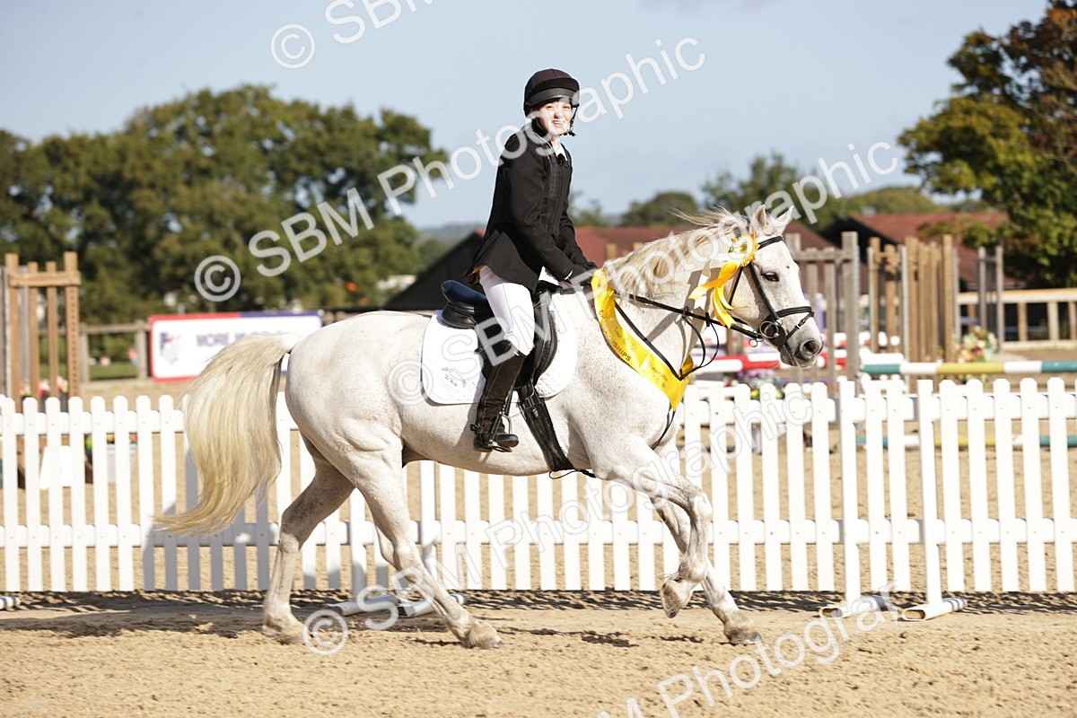 SBM_15040_J32 - Senior 70cm Championship - Michaela Camphell