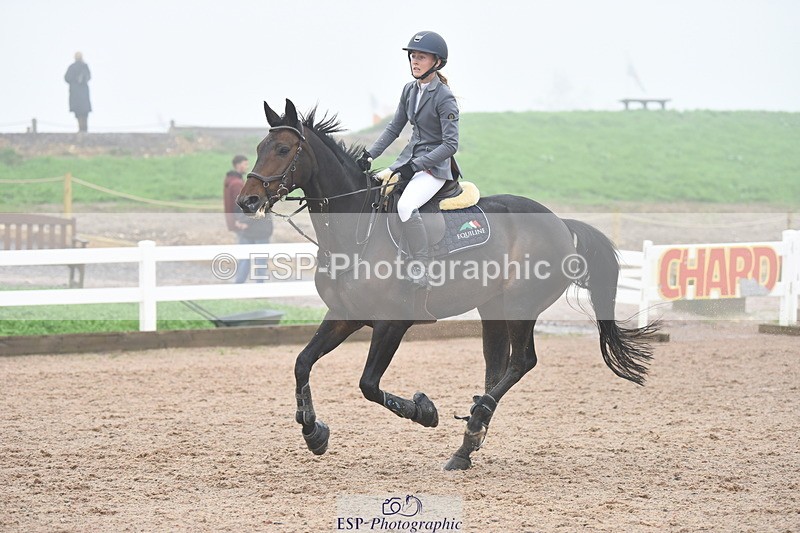 230917A-135250-07229 - Cls 36 1.05m Amateur Qualifier