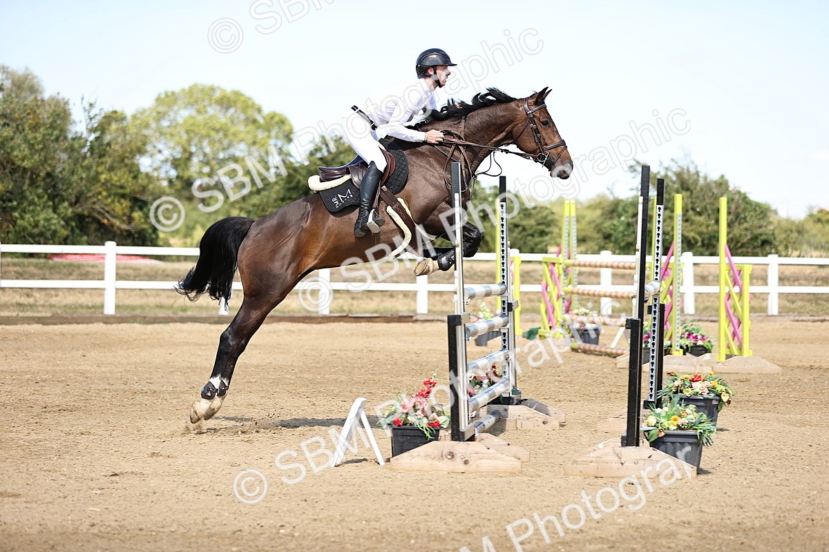 SBM_015350 - Class 16 - Senior foxhunter - 1.20m Open