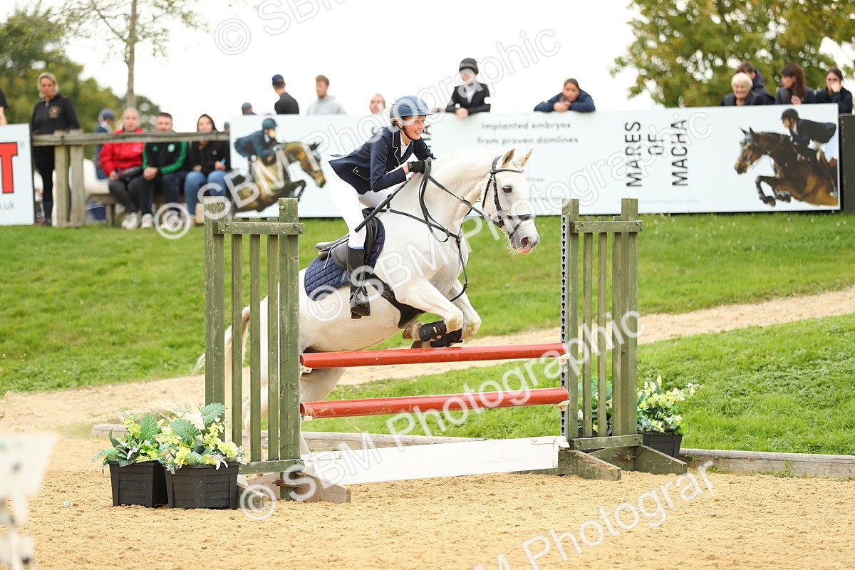 SBM_75972 - J19 - Junior 90cm Supreme Championship