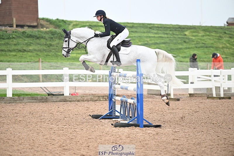 241102A-125913-04689 - SAT Cls 15 Foxhunter and 1.20m Open