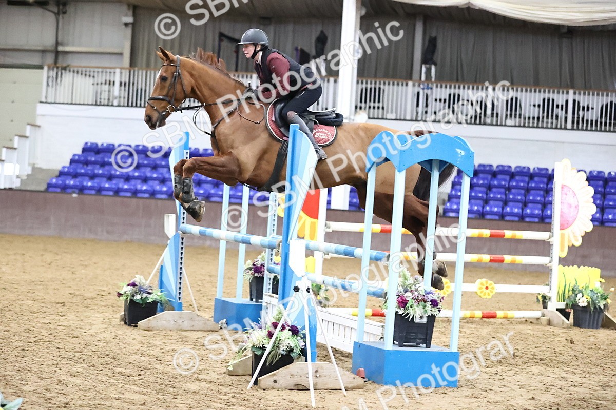 SBM_005743 - Class 17 - Senior Newcomers 1.10m