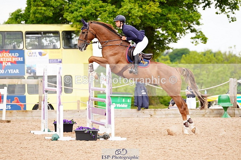 240524A-130902-03772 - Cls 16 Snr 1.20m Open