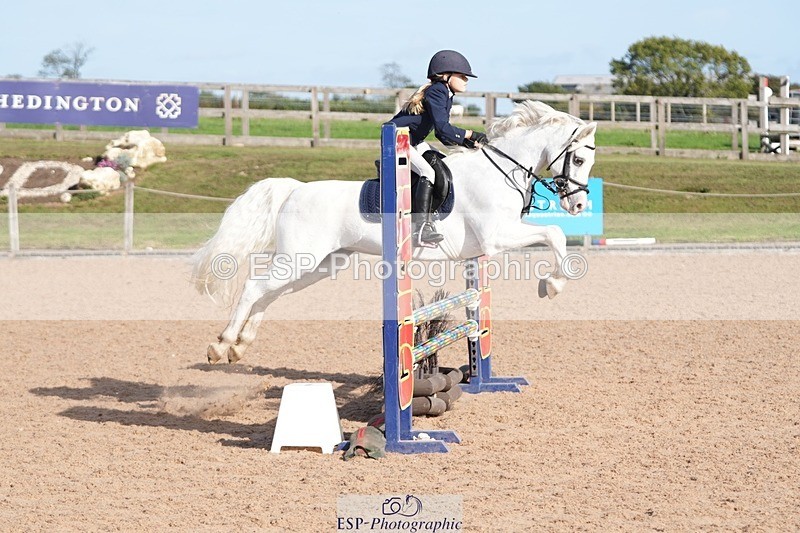 260926-154211-01282 - Cls 13 70cm Speed Derby