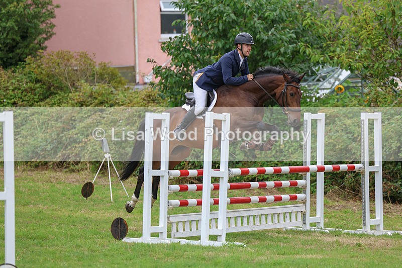 3E7A8054 - Class 7: Senior Newcomers/1.10m open