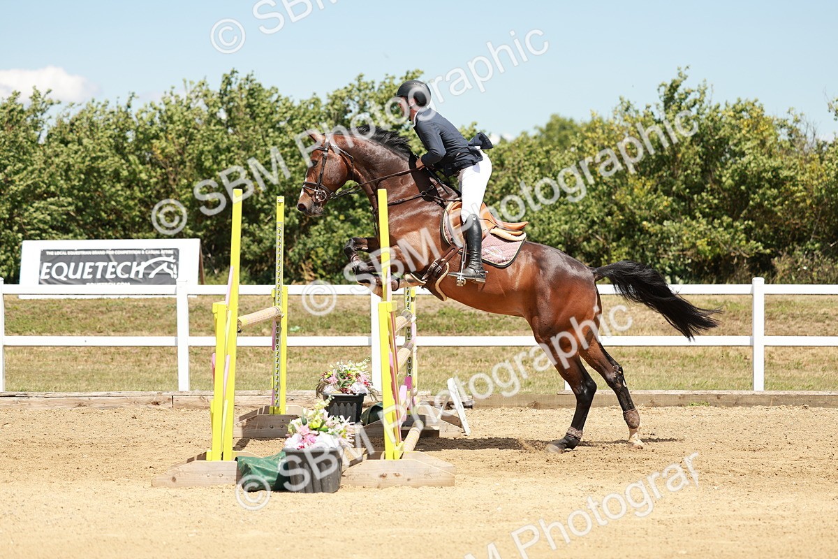 SBM_007355 - Class 3 - Senior Newcomers - 1.10m Open