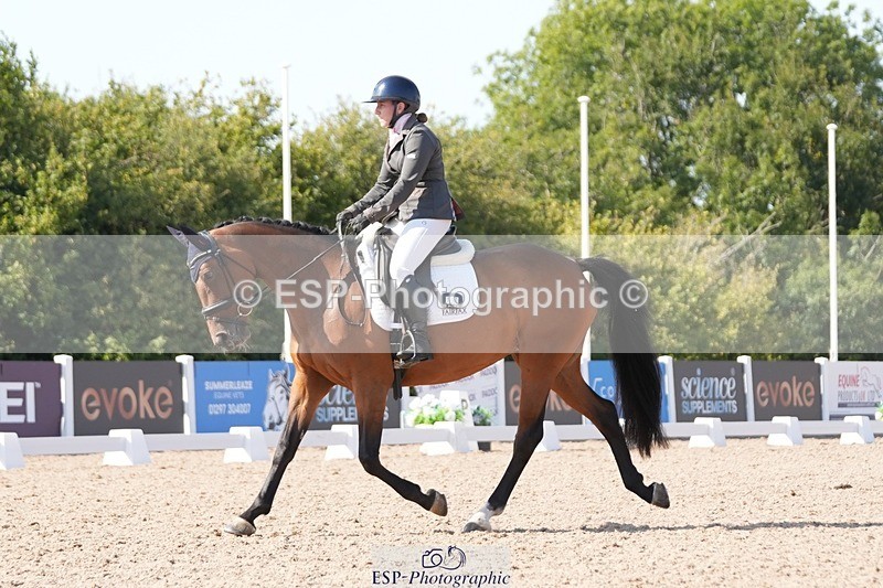 250817-160843-11666 - 190-Natalie.DraperRenkum.Cordula