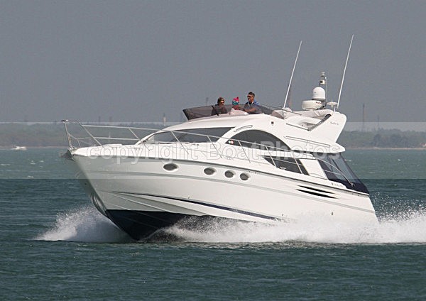 110425 CHARLEY GIRL FAIRLINE PHANTOM 46 IMG_7928 - Flybridge Cruisers