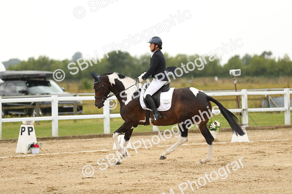 SBM_017687 - Class 13 - Novice 23 - 14.27-15.16