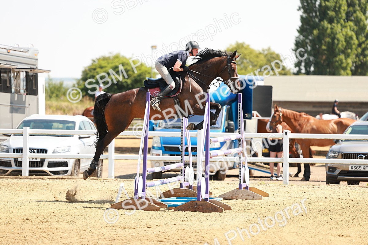 SBM_001835 - Class 5 - Senior Foxhunter - 1.20m