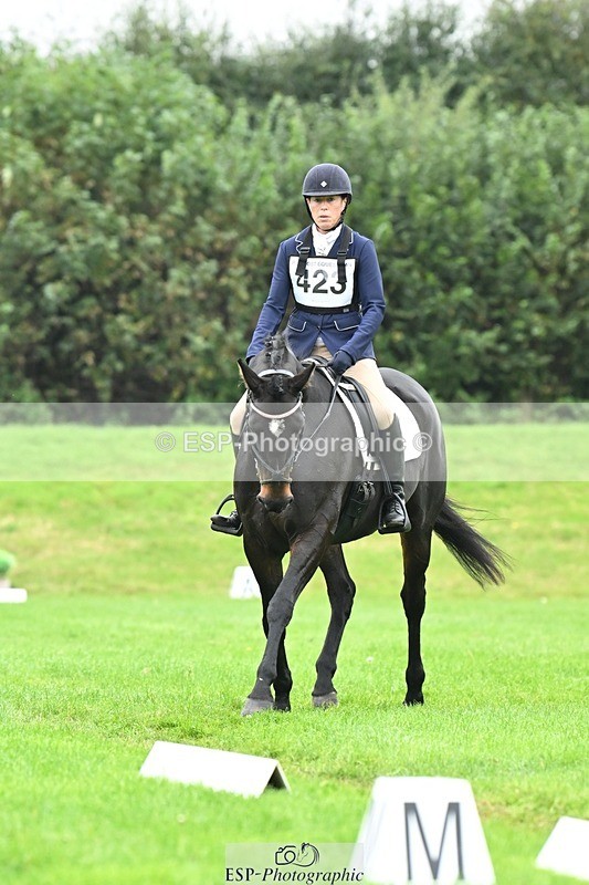 241024-150529-04699 - 423-Alexandra.Erskine.Scott-PRIMITIVE.DAYLIGHT