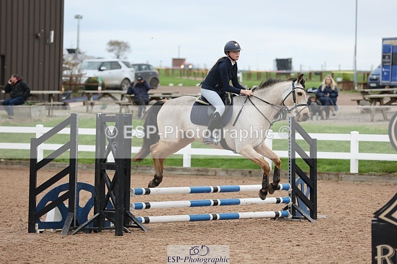 241116X-083122-00081 - Cls 03 Pony Intro 70cm