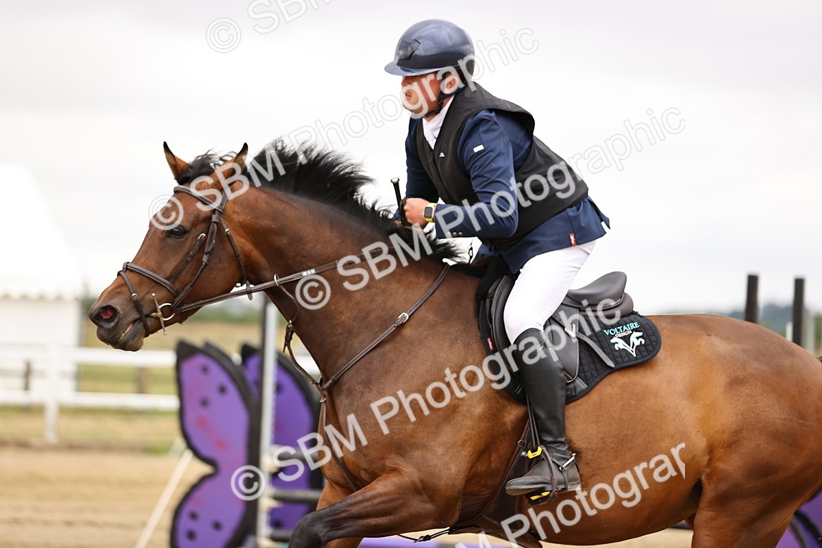 SBM_024778 - Class 9 - Senior British Novice - 90cm