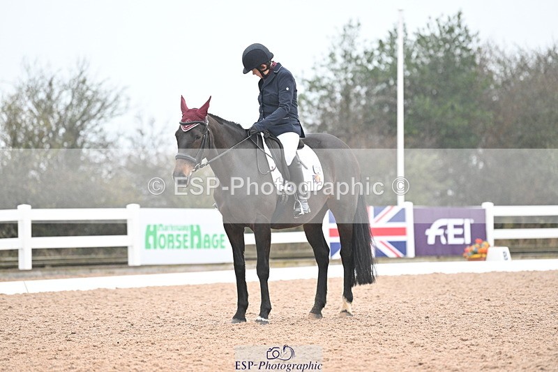 240217A-091056-00309 - 121-Jane.Dyer-Maen.Valley