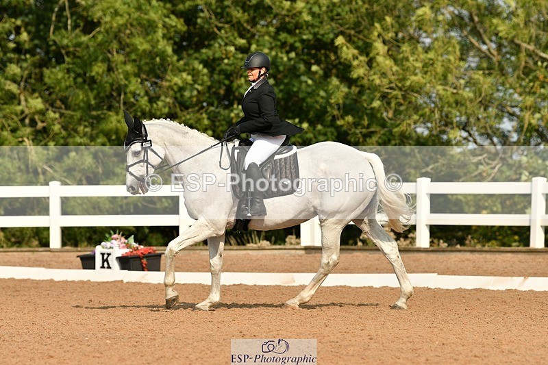 250817-095307-07640 - 179-Kate.WilliamsGhyllwood.April.Moment