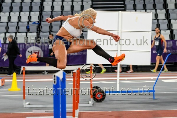 MastRelay26-915725 - Masters Set One