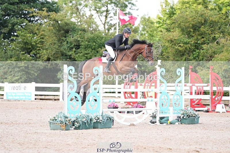 250720-094254-18206 - Cls16, 1 Star Silver Tour Accumulator