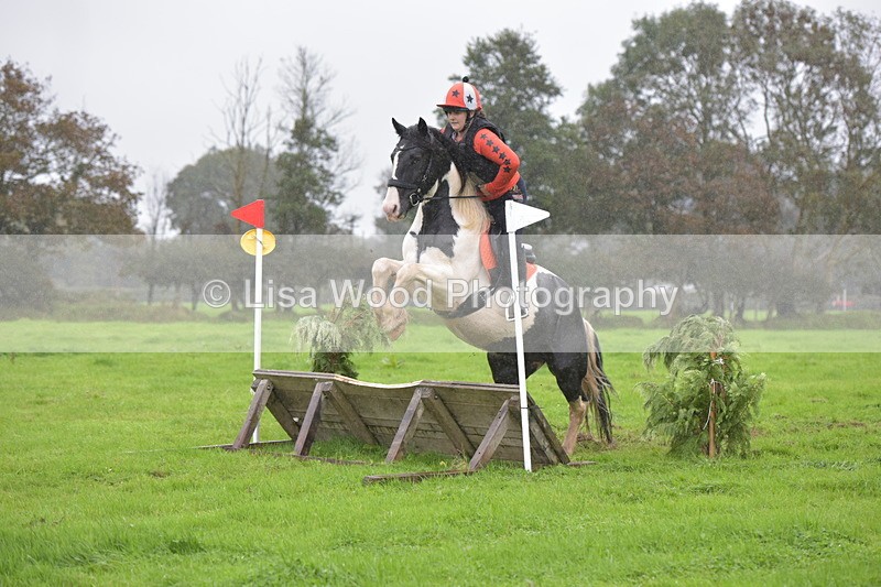 RAY_9435 - Class 1: 65cm: Ski Jump