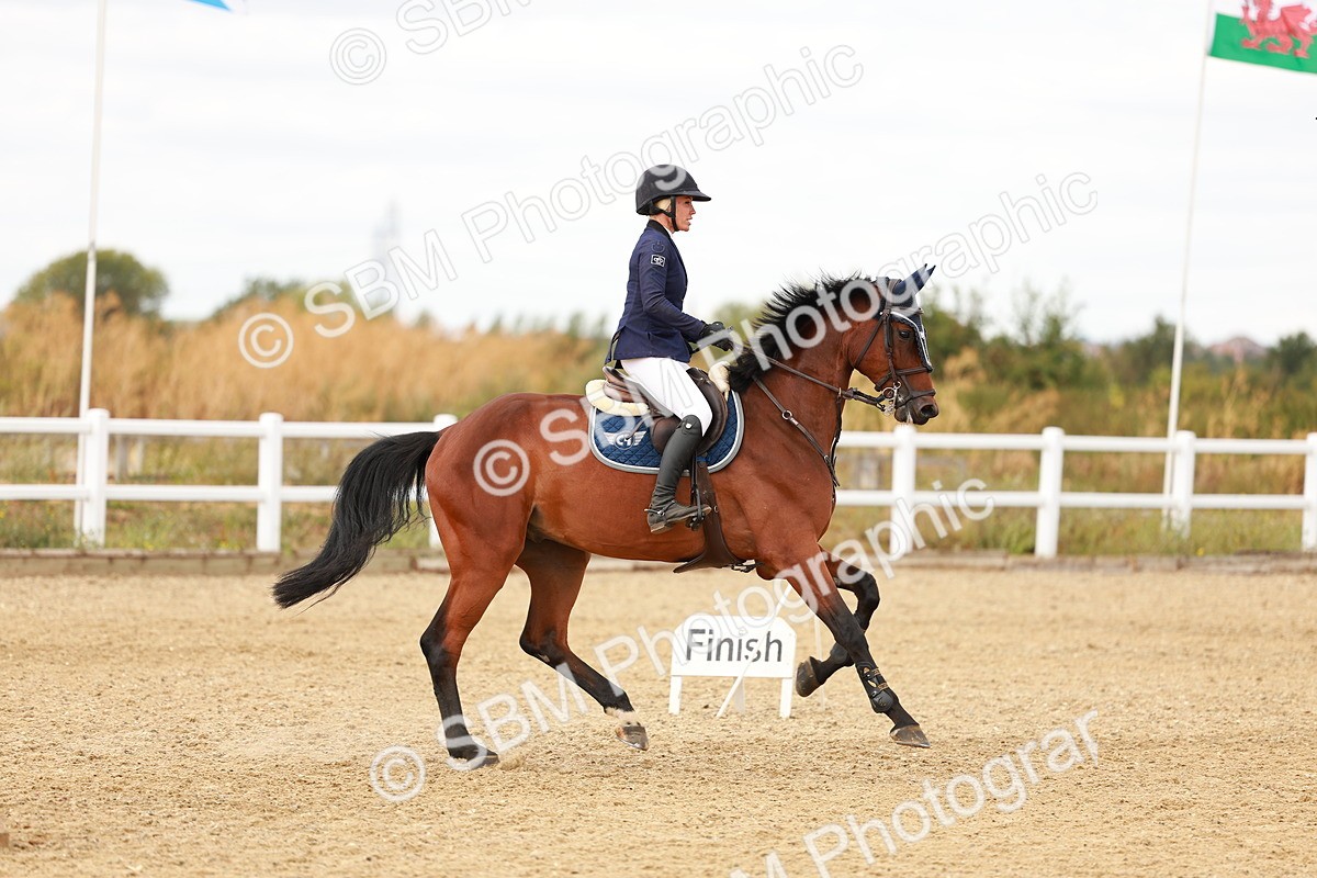 SBM_006820 - Class 4 - Senior British Newcomers - 1.10m