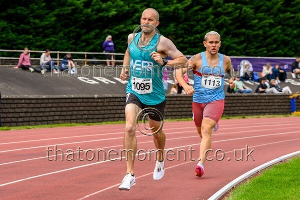 CEM26-914130 - Track Male Set Two