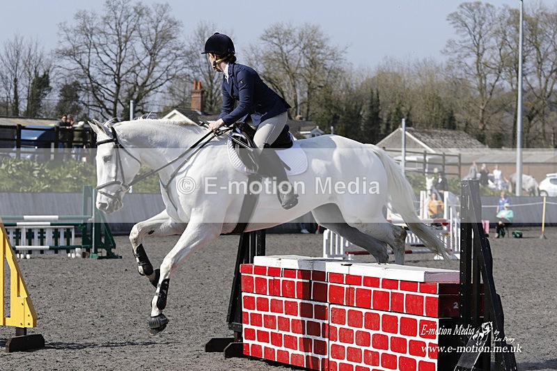 _EST2141 - Bourne Valley Riding Club Winter Showjumping 27/03/22