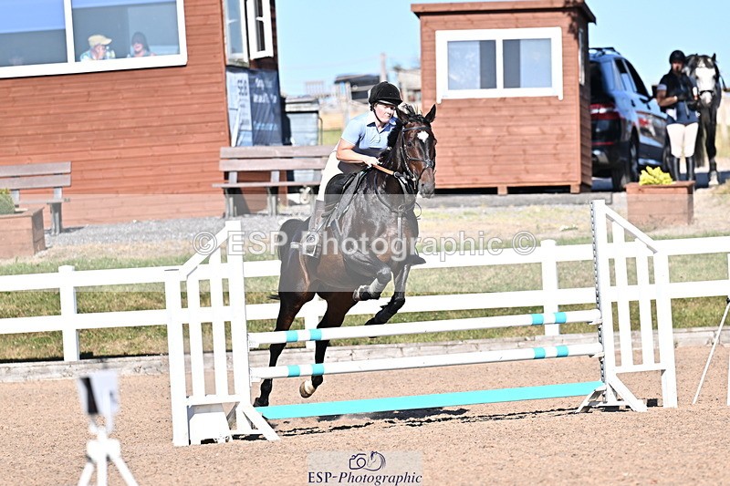 250708A-175059-00365 - 80cm Classes