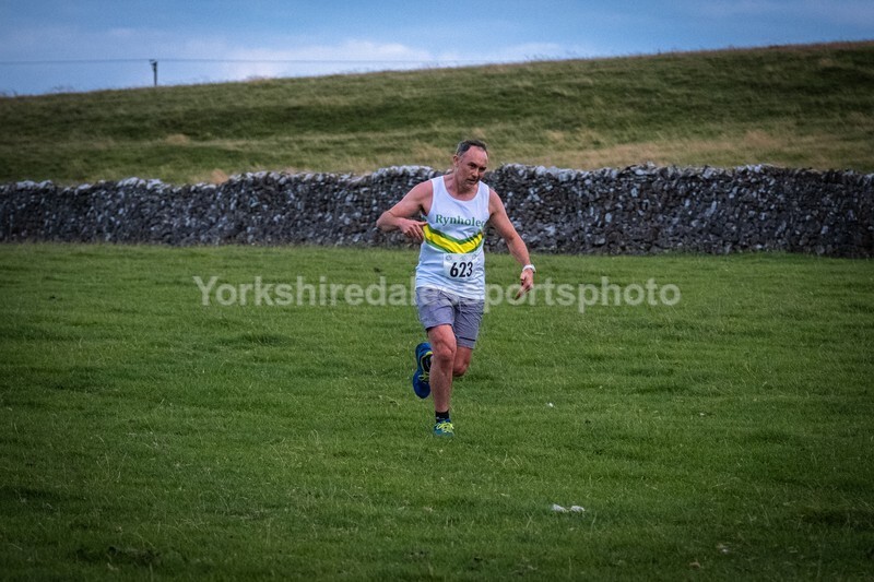 DSCF4108 - Eshton Moor  - Wharfedale Harriers
