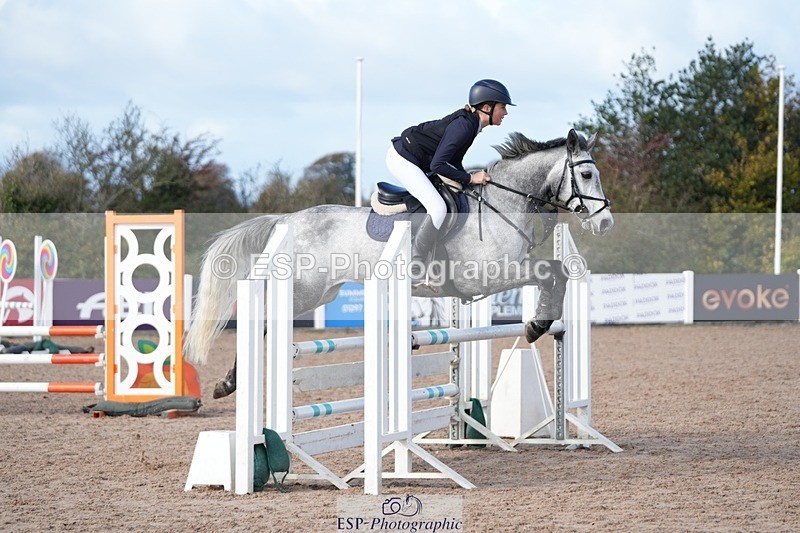 251025-125246-00418 - Cls 9 Pony Winter Discovery and 90cm