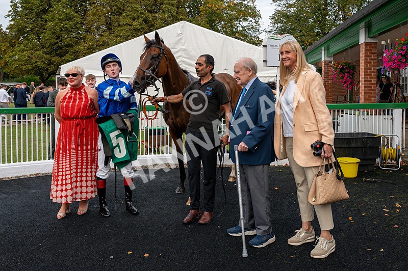 060925-Race 7-Master Richard-3708 - Race 7