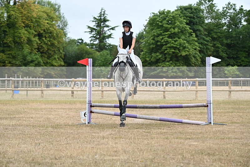 WJ6_0289 - Class 13 Novice Jumping 60cm