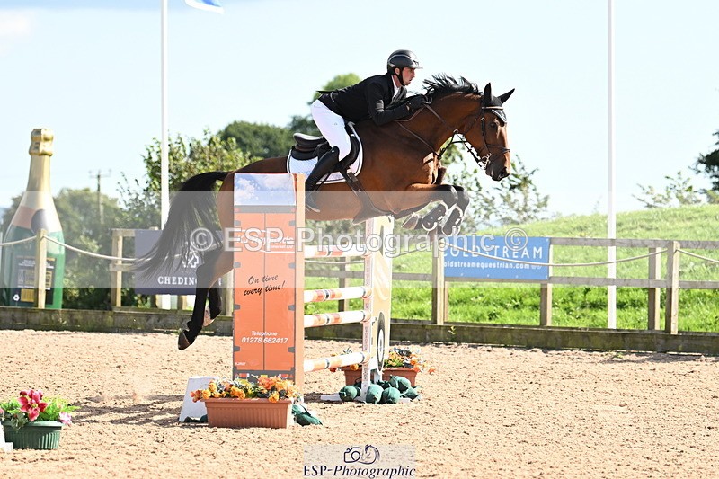 240913A-145337-04944 - Cls 17 National 1.30m Open