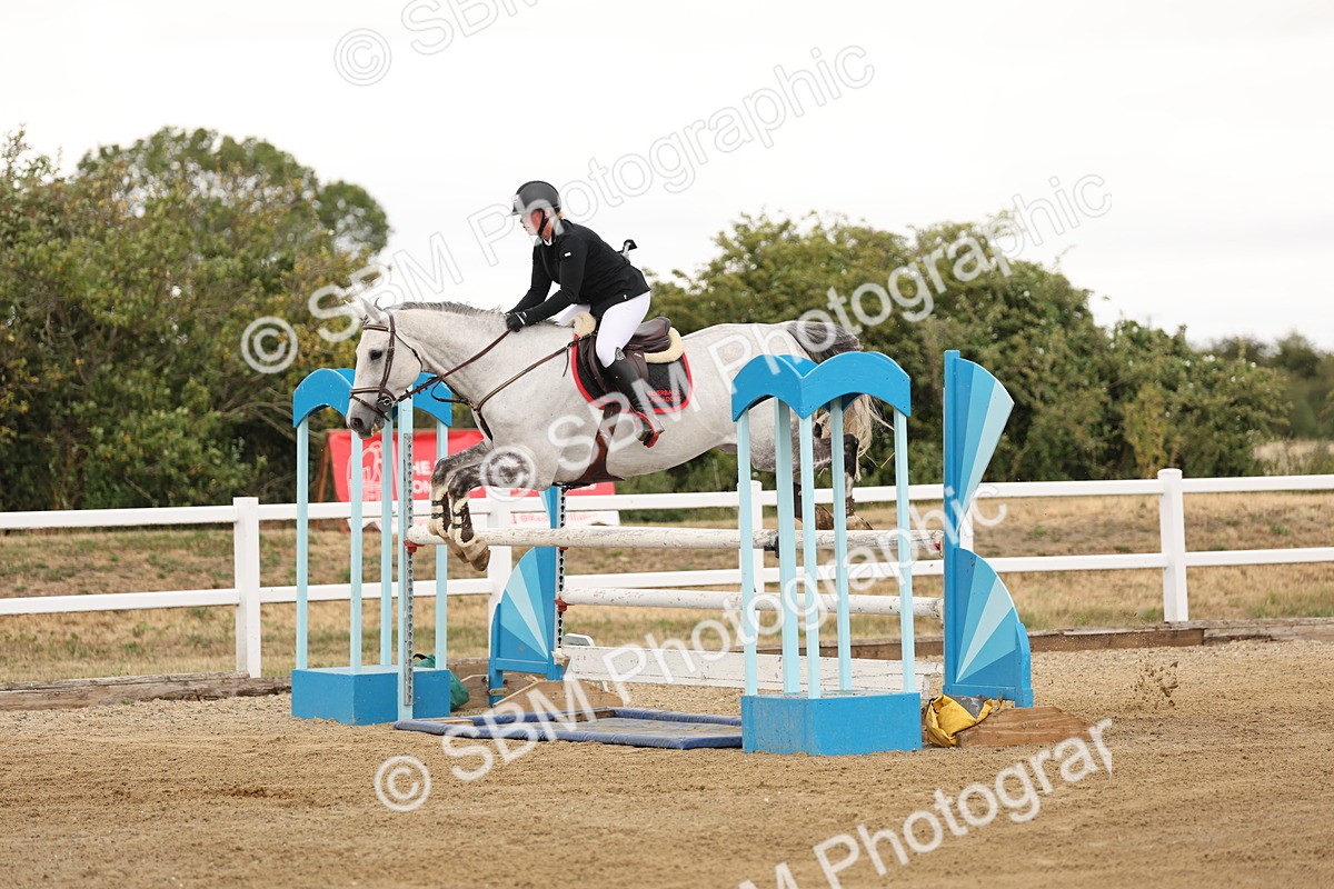 SBM_023912 - Class 6 - Senior Newcomers 1.10m