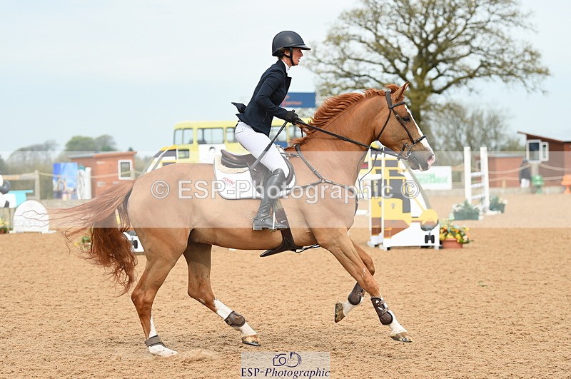 230504A-101632-00568 - Cls 8 Snr Foxhunter