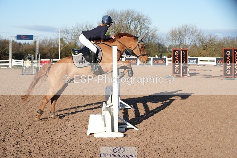 251130-103418-00939 - Cls 4 Pony Brit Nov & 80cm Open