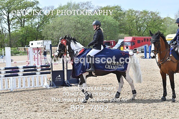 BPP_7092 - CLASS 5 FRI Veterans Show Jumping