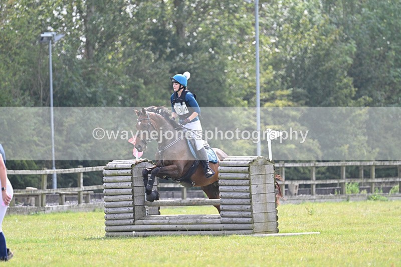 WJ7_7464 - 60cm XC Time 13:54 to 14:20