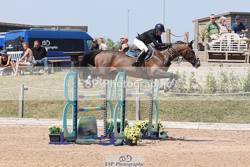 250725-142646-03301 - Cls 3 Snr Foxhunter