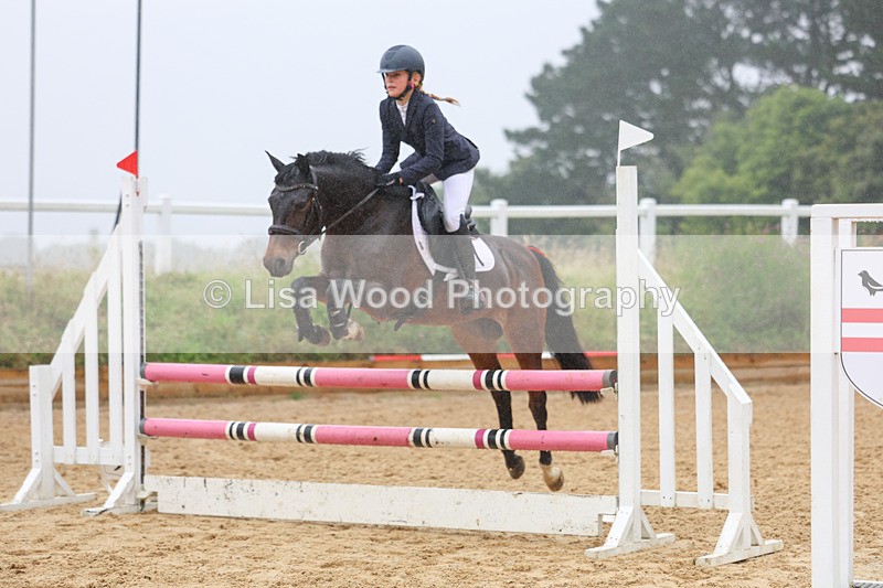 3E7A9026 - Class 4: Pony British Novice/80cm open