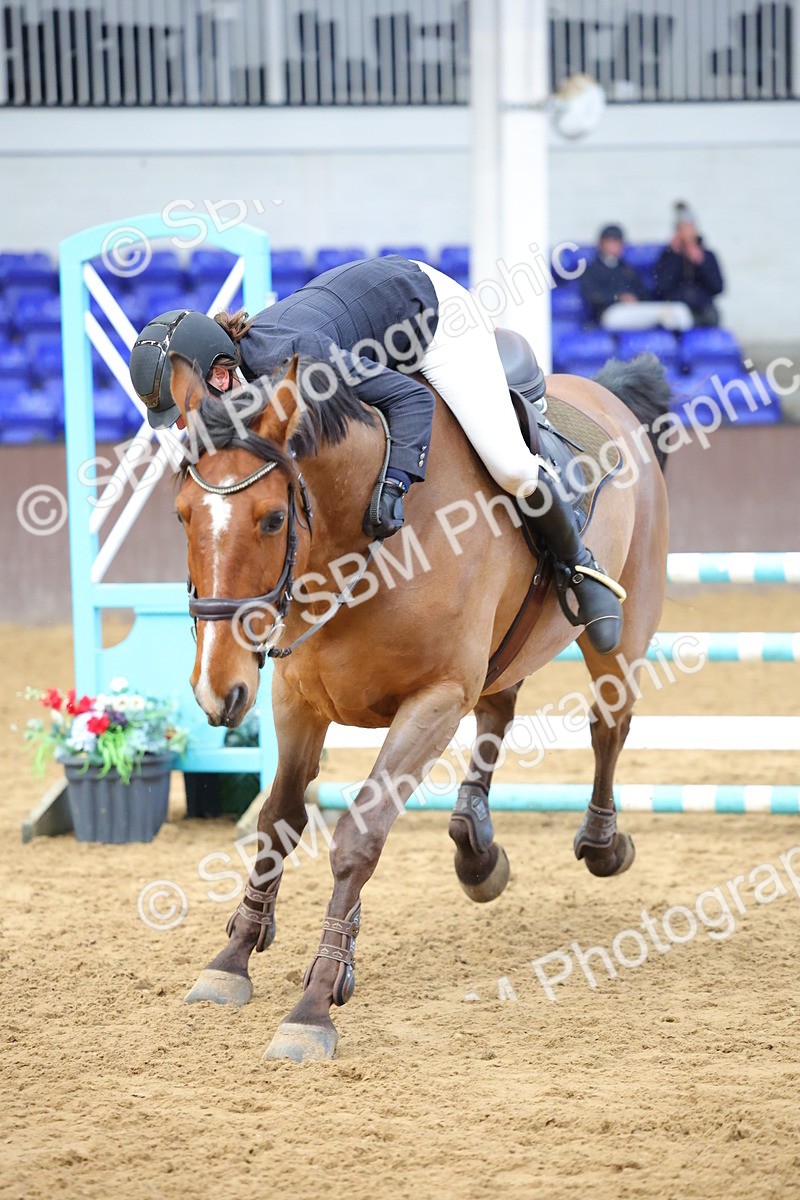 SBM_009679 - Class 20 - Senior British Novice/ 90cm Open - First Round (0.90m)