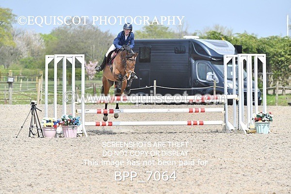 BPP_7064 - CLASS 5 FRI Veterans Show Jumping