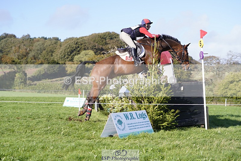 241025-114908-06309 - 057-Louisa.Lockwood-KILCANNON.OREO